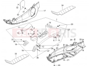 PIAGGIO X8 125 Central cover - Footrests