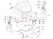 PIAGGIO X8 125 Rear cover - Splash guard
