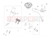 MOTOGUZZI V9 Bobber 850 ABS (USA) Locks