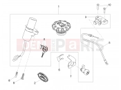 MOTOGUZZI V9 Roamer 850 (APAC) Locks