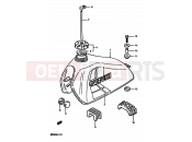 SUZUKI DR250S H (1987) 38 - FUEL TANK (MODEL E E02,E04,E15,E18,E21,E22,E25,E39)