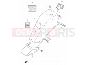 SUZUKI RC50 M (1991) 34 - REAR FENDER